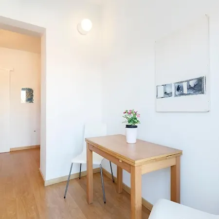 Terrace In Historical Neighborhood With View Apartament