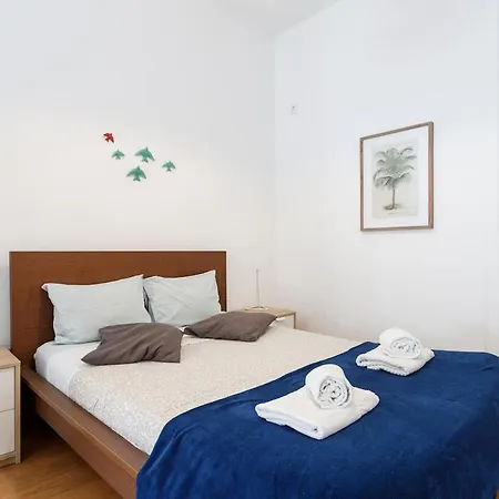 Terrace In Historical Neighborhood With View * Lisboa